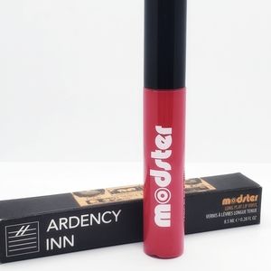Ardency Inn Modster Lip Gloss (StudioMix)